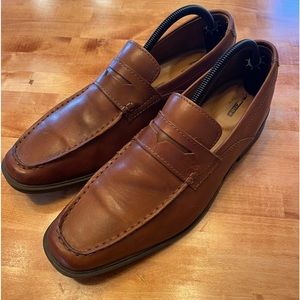 Clark’s Leather Loafers